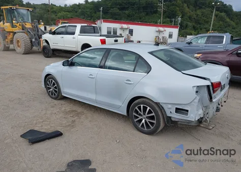 2017 Volkswagen Jetta 1.4T Se z USA, uszkodzony, nr VIN 3VWDB7AJ2HM278822